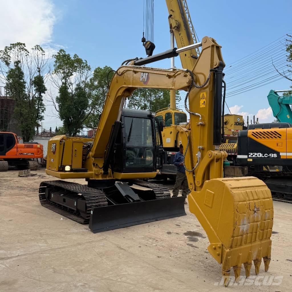 CAT 308 Väikeekskavaatorid 7t-12t