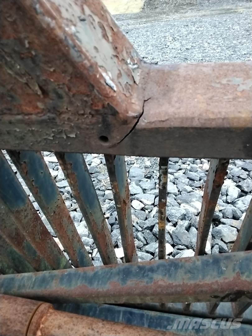 Valmet 860 Muud osad