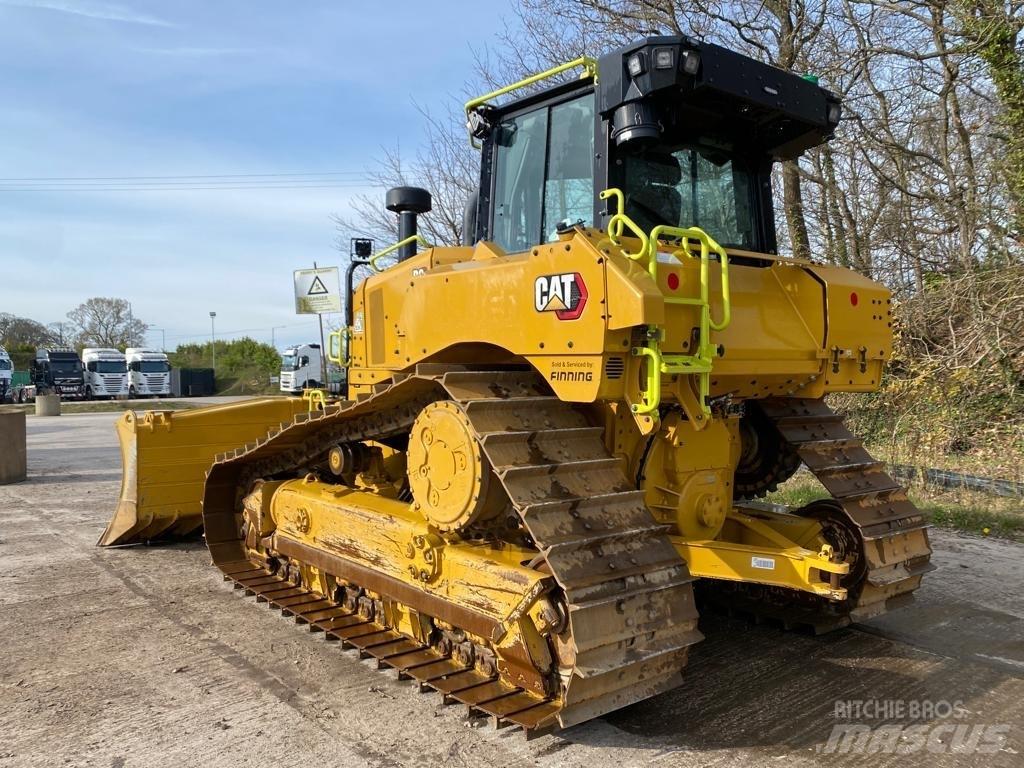 CAT D 6 Buldooserid