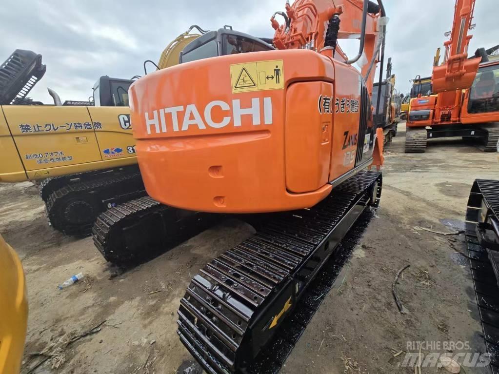 Hitachi ZX 135 US Roomikekskavaatorid
