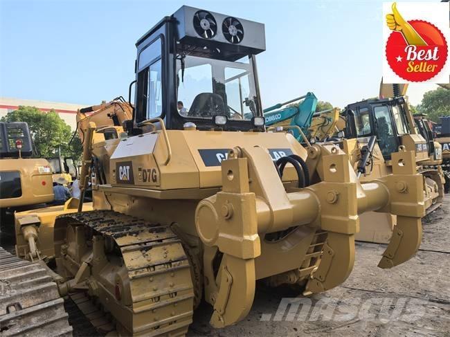 CAT D 7 G Buldooserid