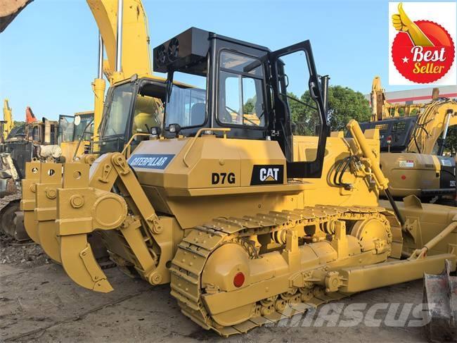 CAT D 7 G Buldooserid