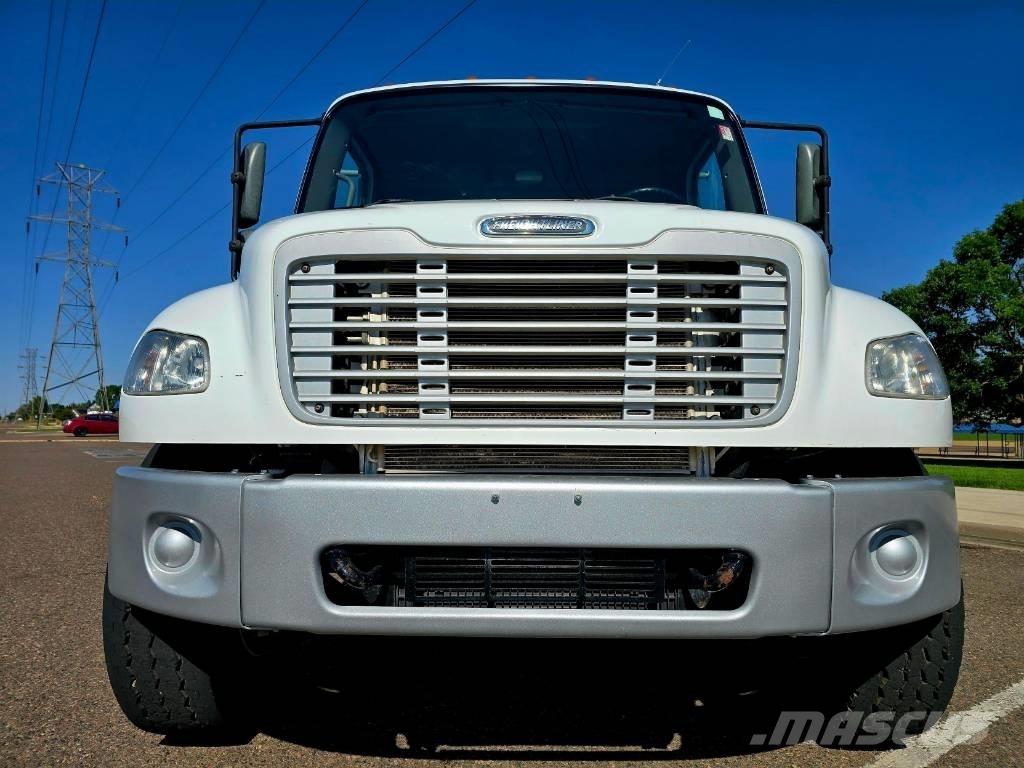 Freightliner M 106 Kallurid