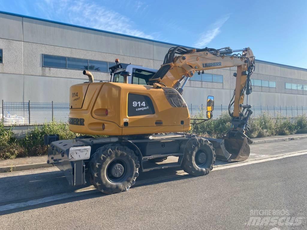 Liebherr A 914 Ratasekskavaatorid