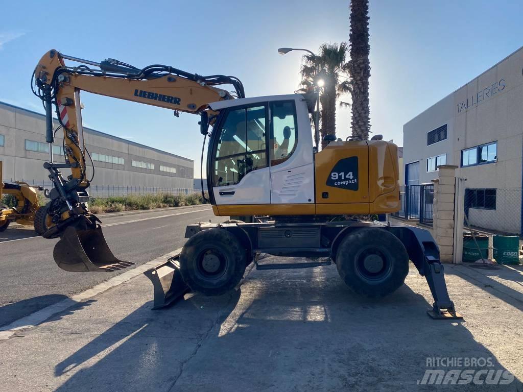 Liebherr A 914 Ratasekskavaatorid