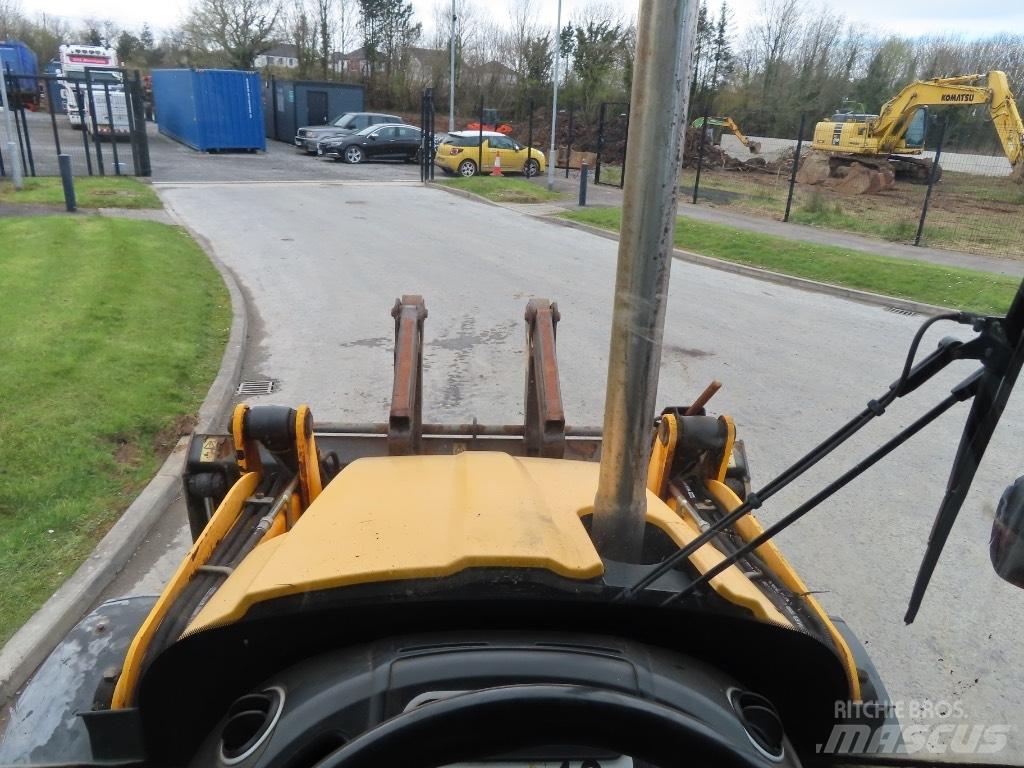 JCB 3 CX 14 Ekskavaatorlaadurid