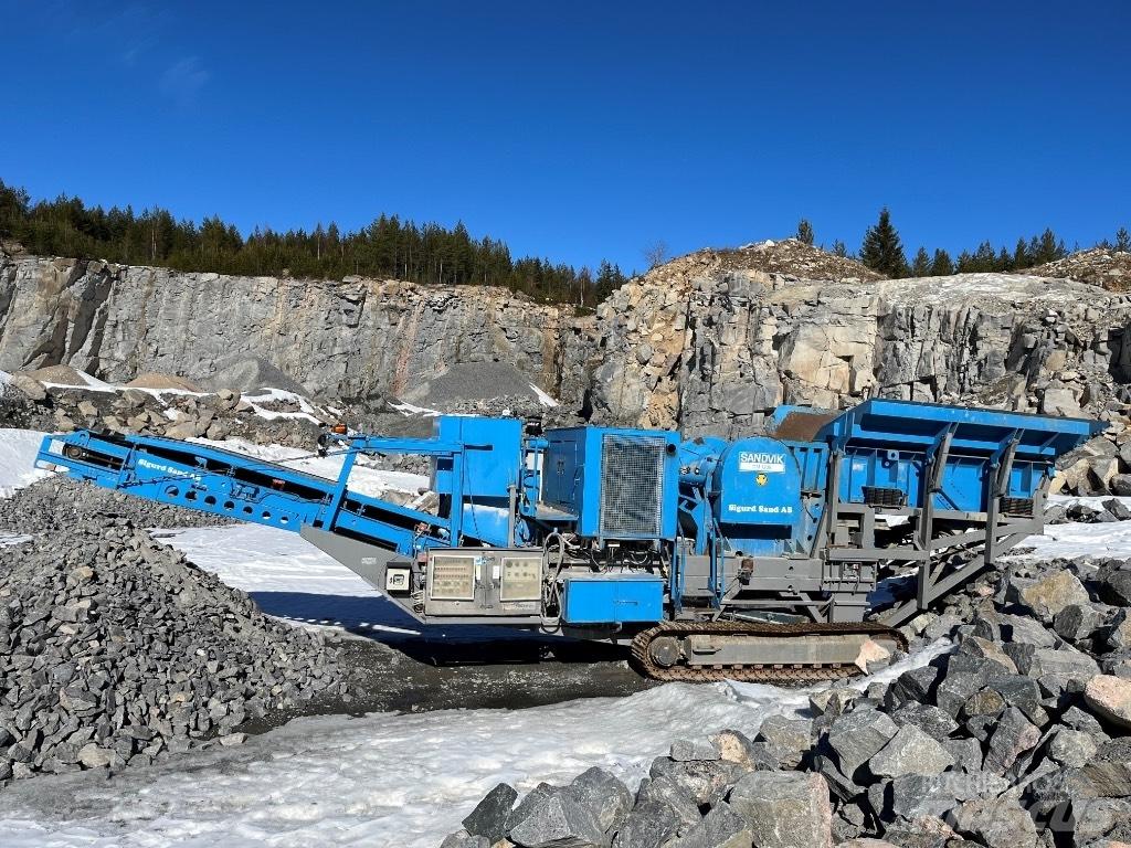Sandvik CM 1206 RE Purustid