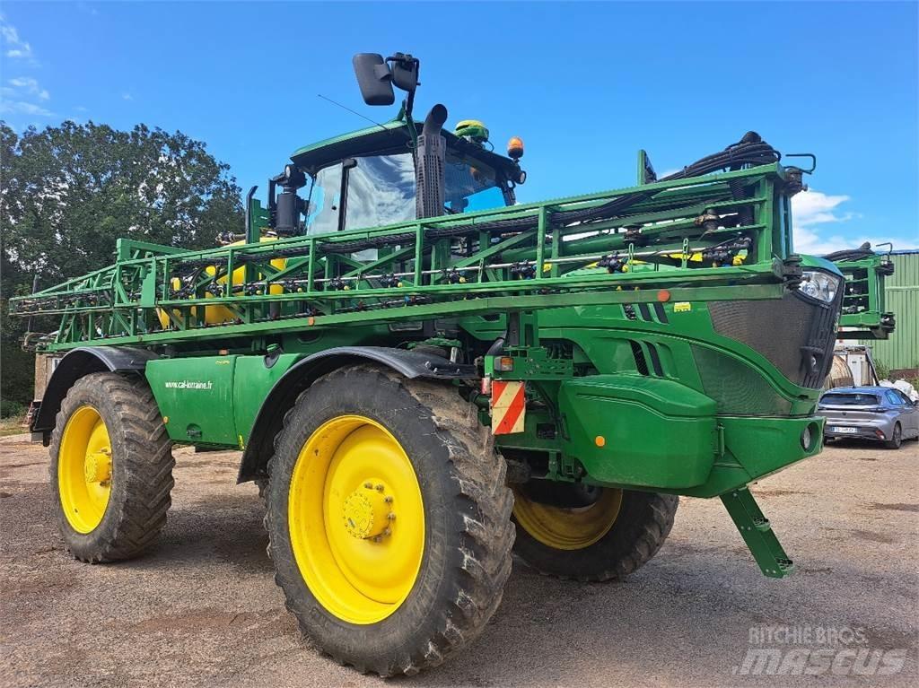John Deere R4040 I Iseliikuvad pritsid