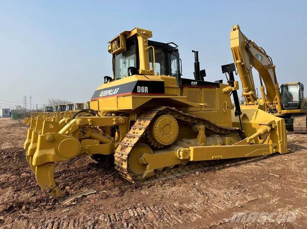 CAT D8R Buldooserid