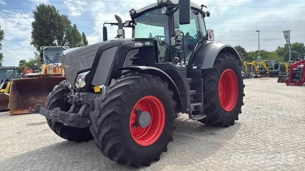Fendt 828 Vario 0 Traktorid