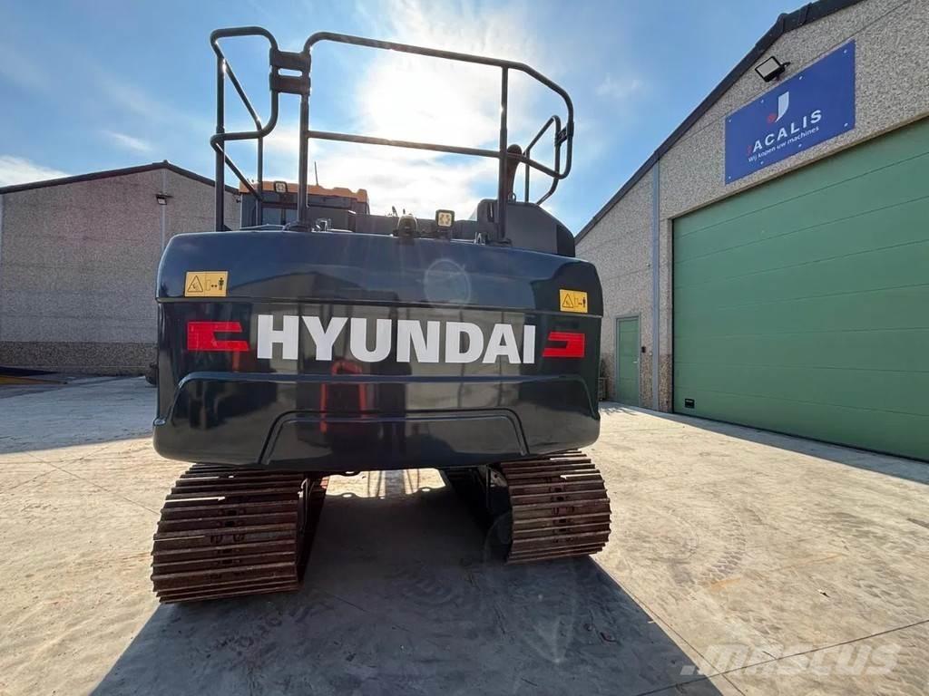 Hyundai HX140AL Roomikekskavaatorid