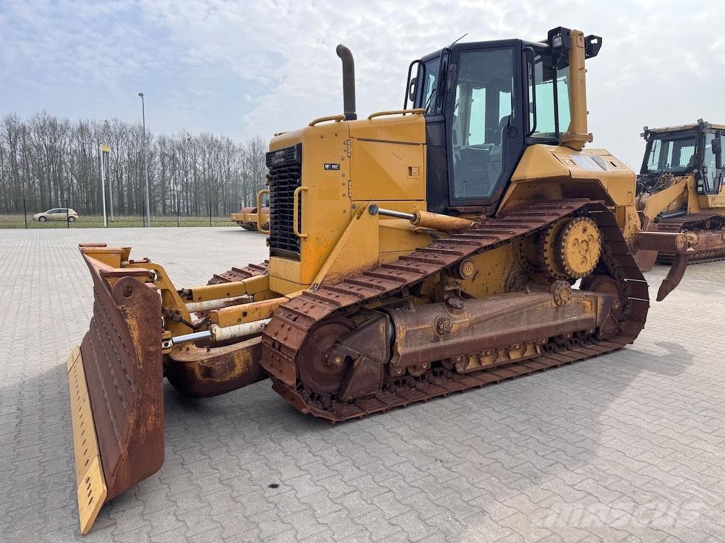 CAT D6N XL Buldooserid