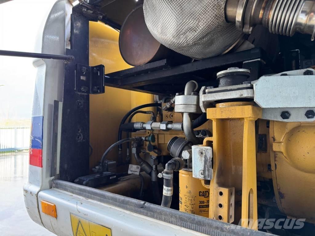 CAT M315D Ratasekskavaatorid