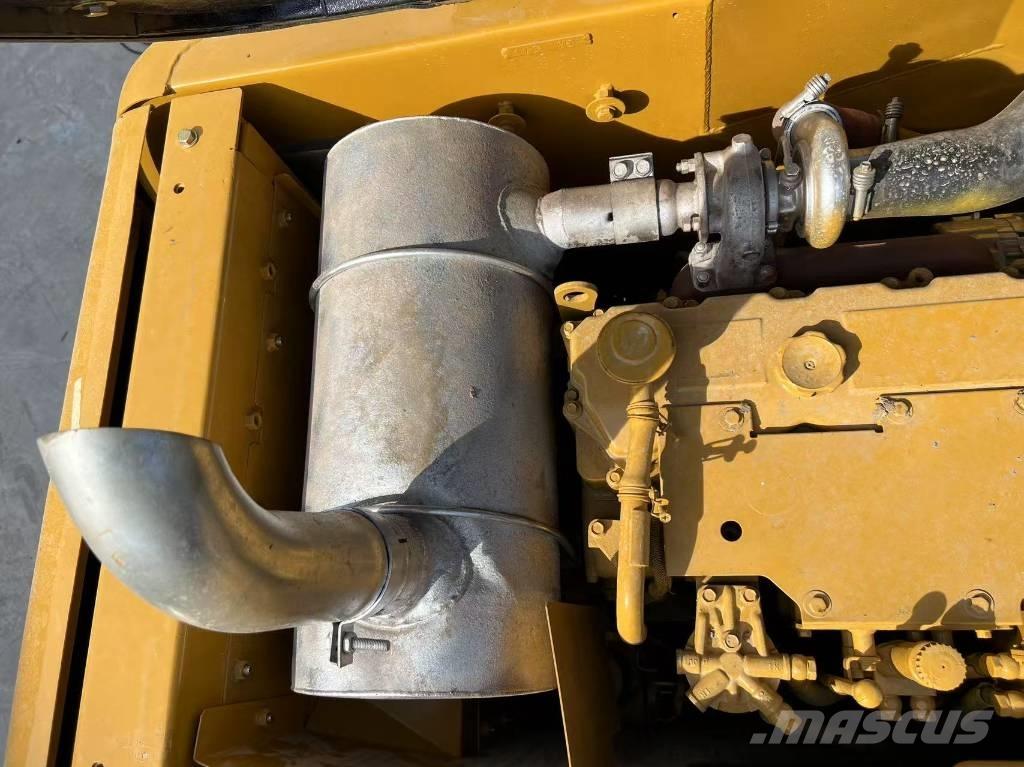 CAT 315 D L Roomikekskavaatorid