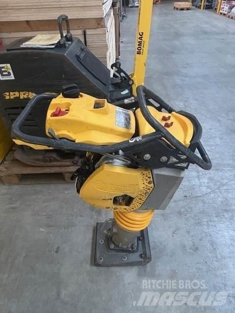 Bomag BT65 Vibraatorid