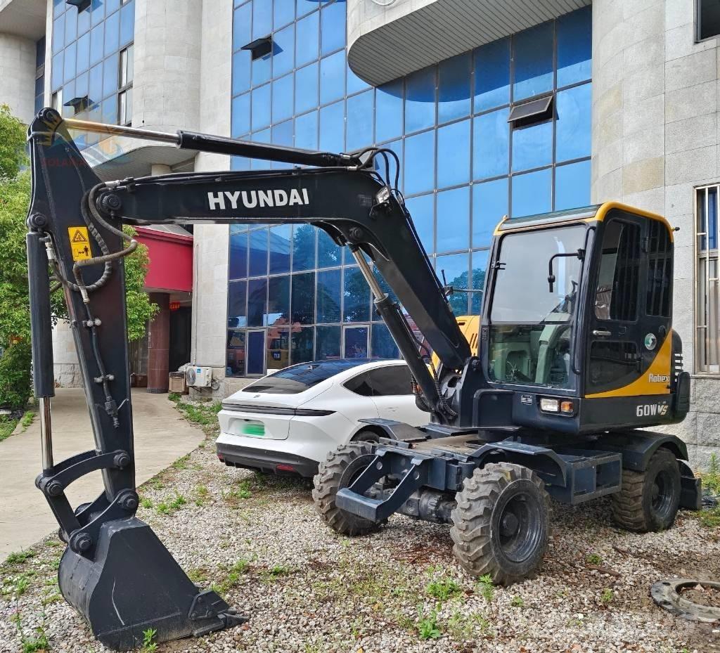 Hyundai Robex 60 VS Miniekskavaatorid < 7 t