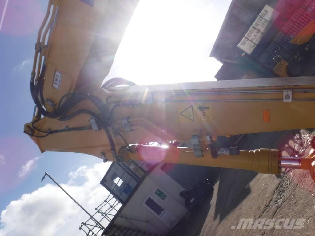 Komatsu PW 160-11 Ratasekskavaatorid