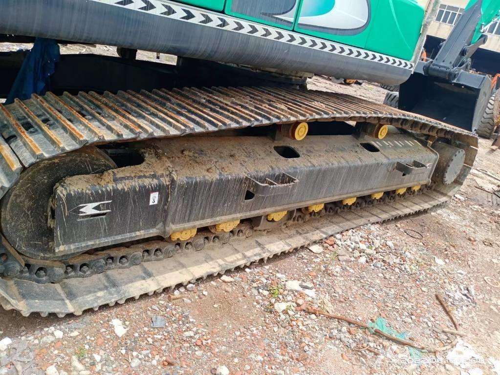 Kobelco SK 210 Roomikekskavaatorid