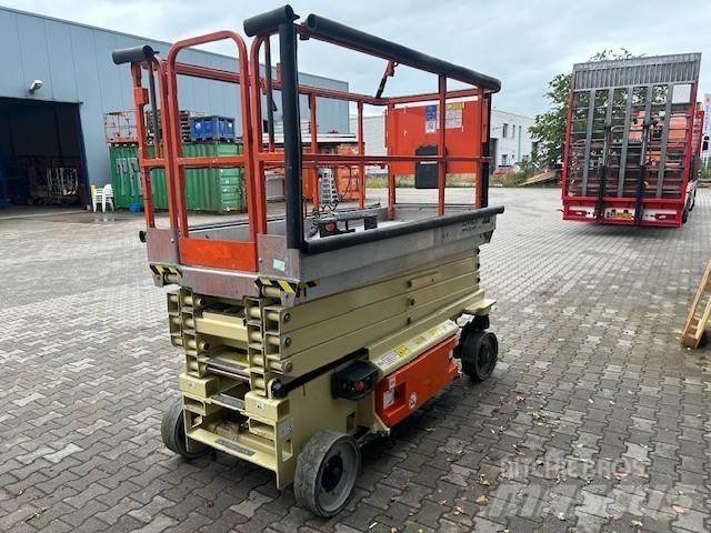 JLG 3246 ES Käärtõstukid
