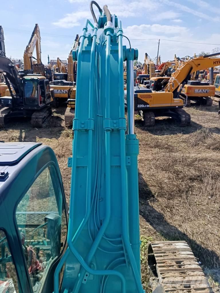 Kobelco SK 200 D Roomikekskavaatorid