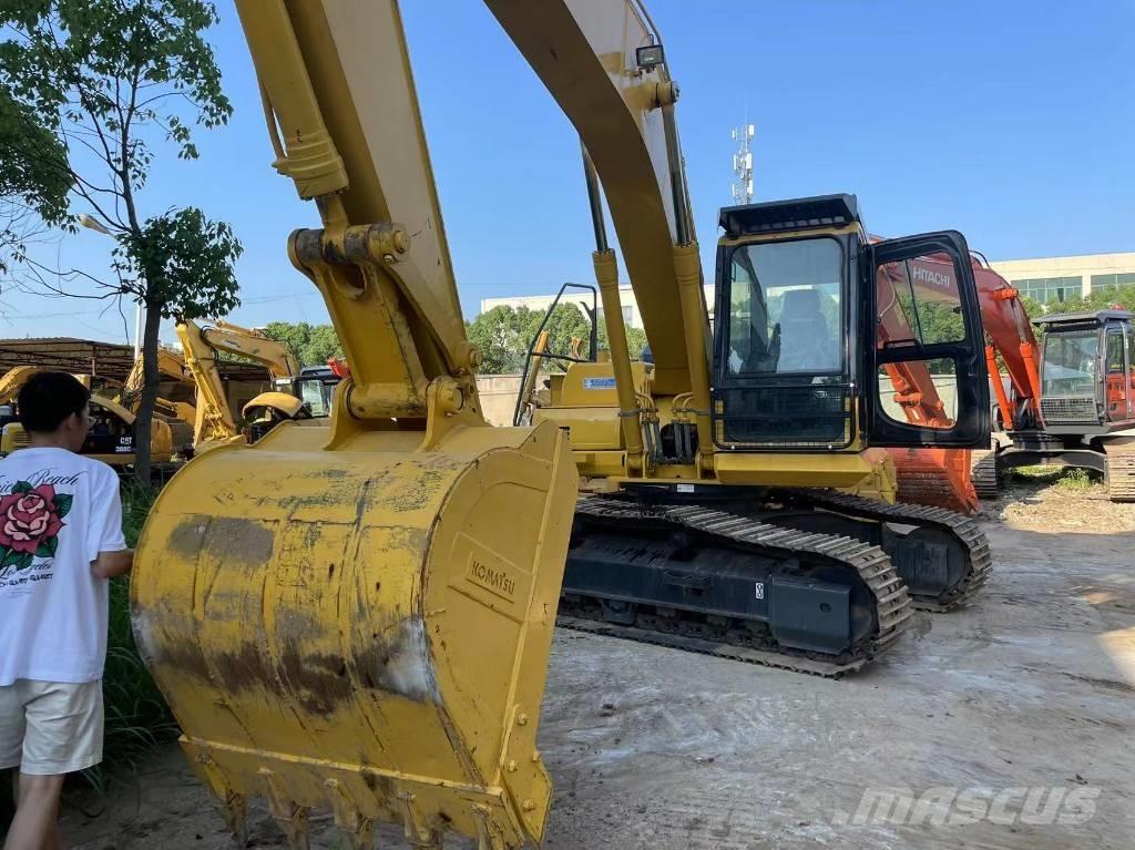 Komatsu PC 200-8 Roomikekskavaatorid