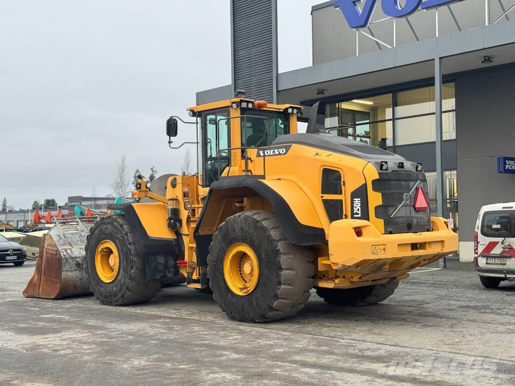 Volvo l 250 H Rataslaadurid