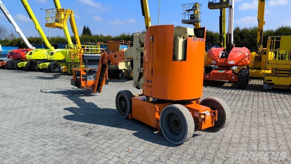 JLG E 300 AJP Iseliikuvad poomtõstukid