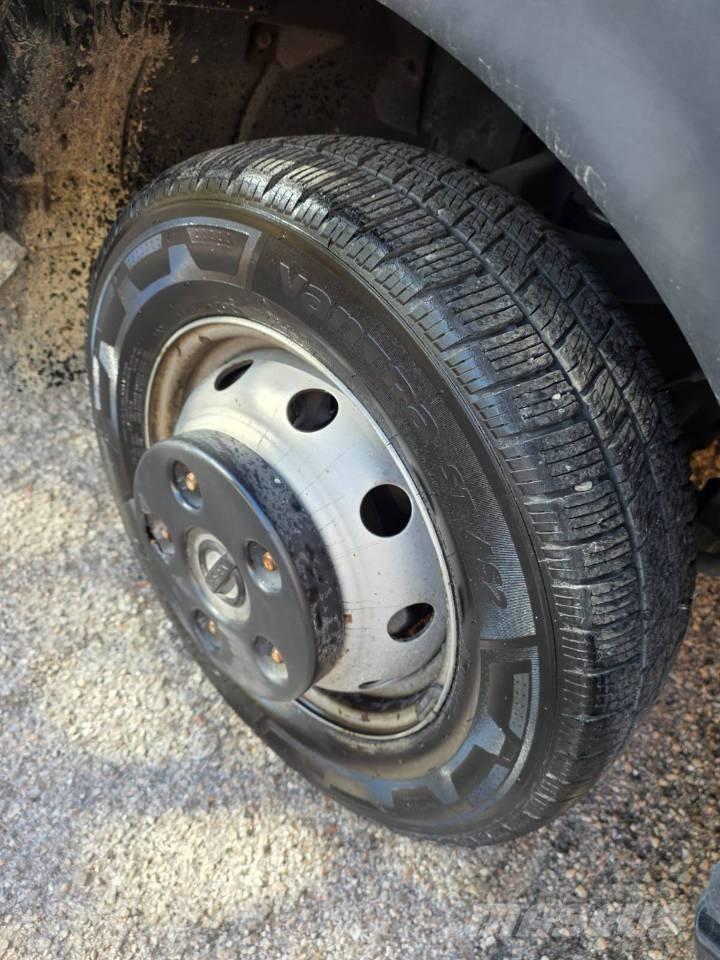 CTE ZED 20 Auto korvtõstukid