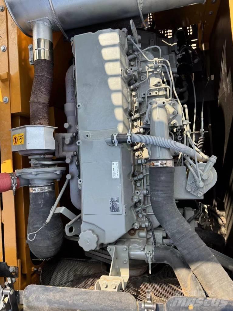 Sany SY 335 Väikeekskavaatorid 7t-12t