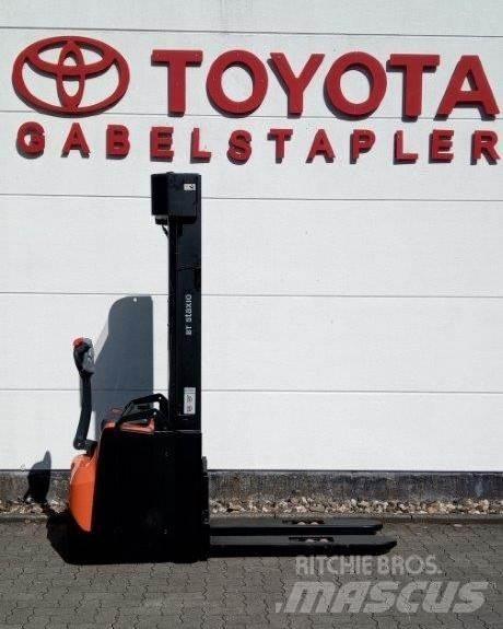 Toyota BT SWE145L Järelkäidavad virnastajad
