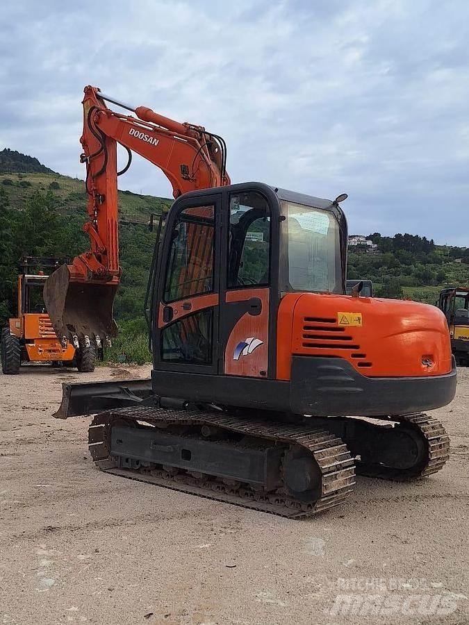 Doosan SOLAR 75V Muud ekskavaatorid
