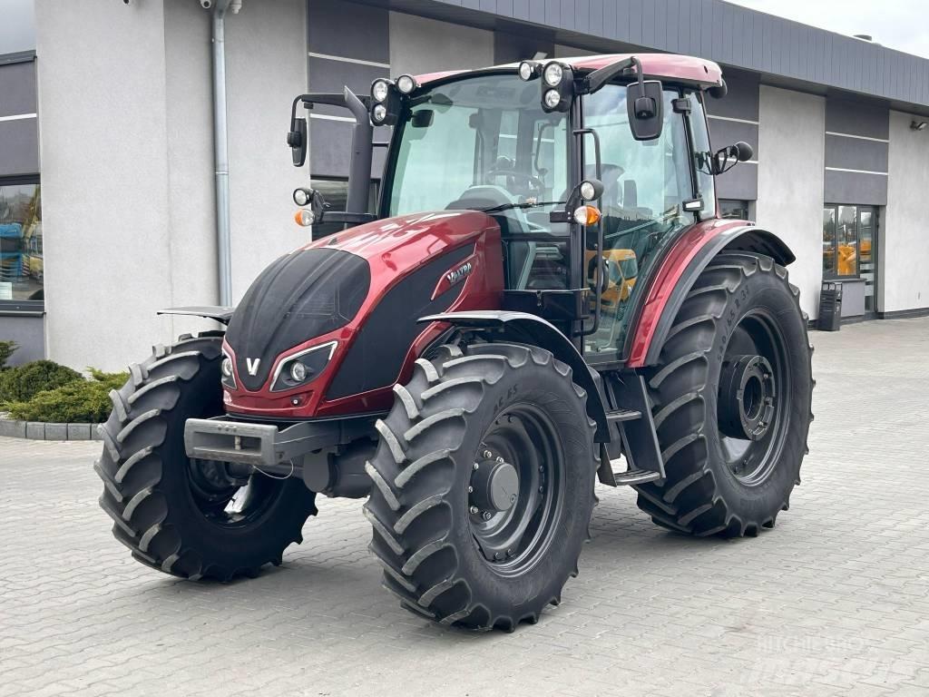 Valtra A 104 Traktorid