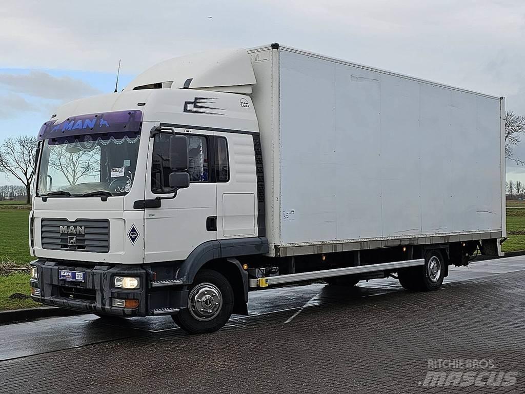 MAN 12.240 TGL Furgoonautod