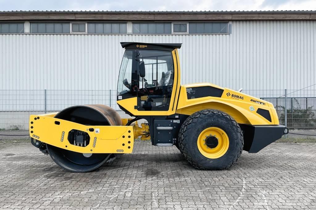 Bomag BW 213 D-5 Ühe trumliga rullid