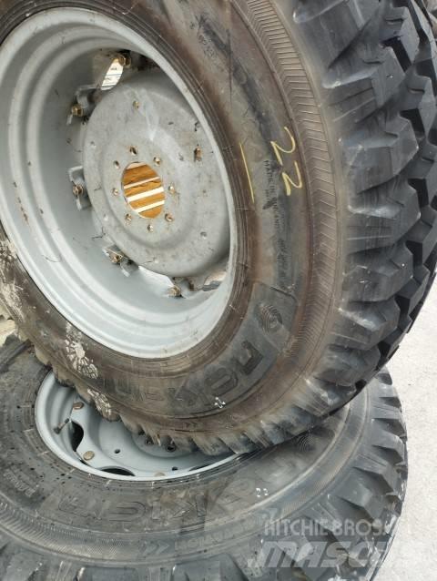Nokian 440/80X30 Rehvid, rattad ja veljed