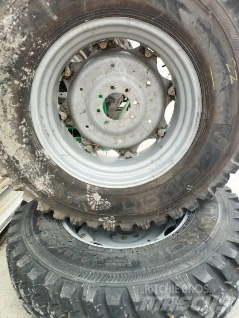 Nokian 440/80X30 Rehvid, rattad ja veljed