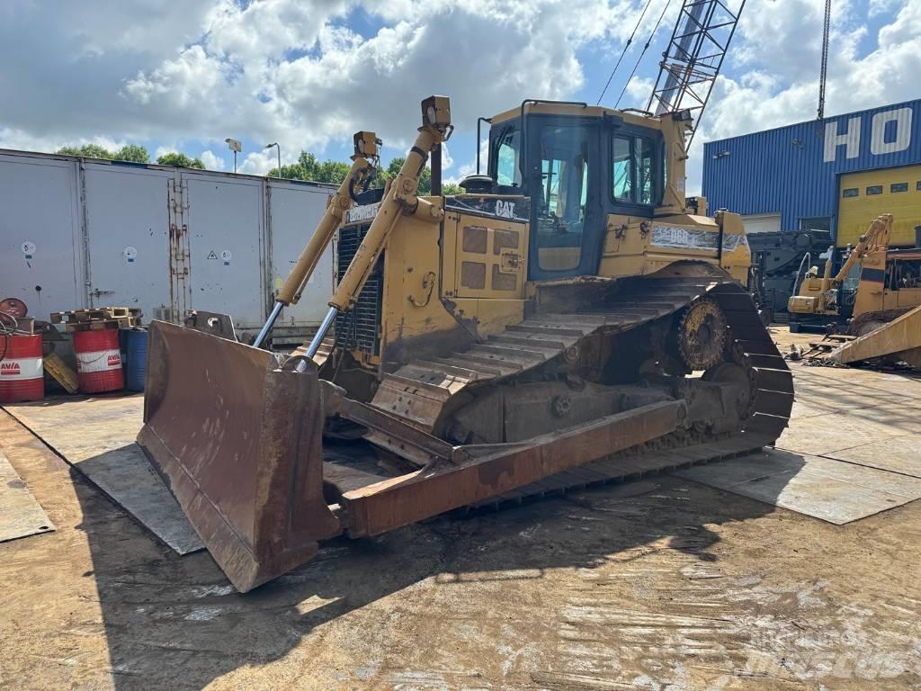 CAT D 6 R LGP Buldooserid
