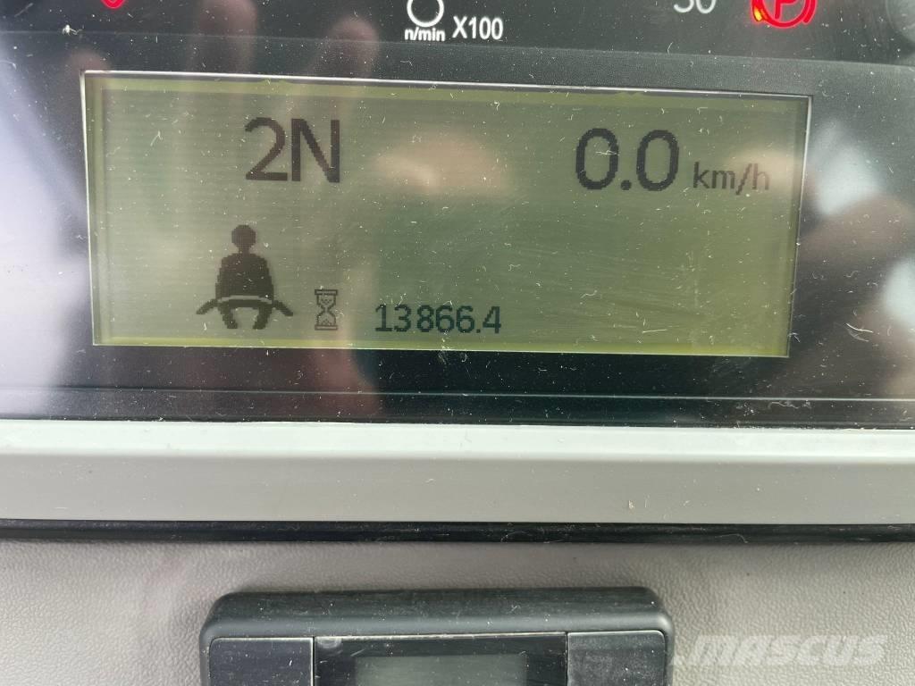 CAT 980 M Rataslaadurid