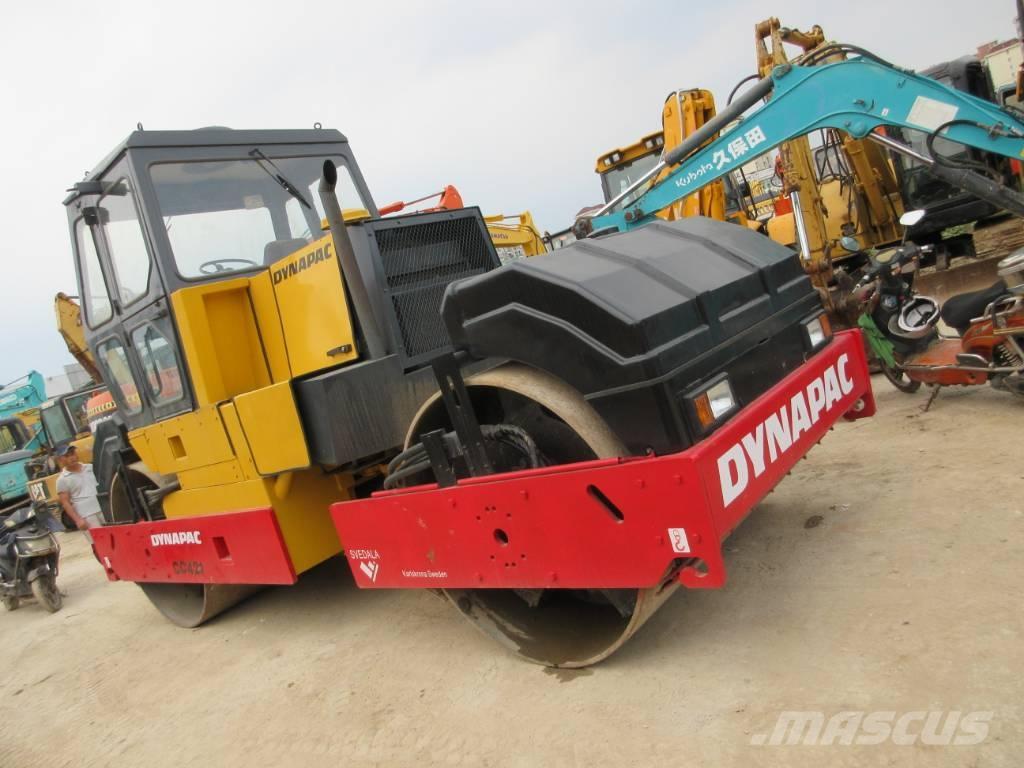 Dynapac CC 421 Tandemrullid