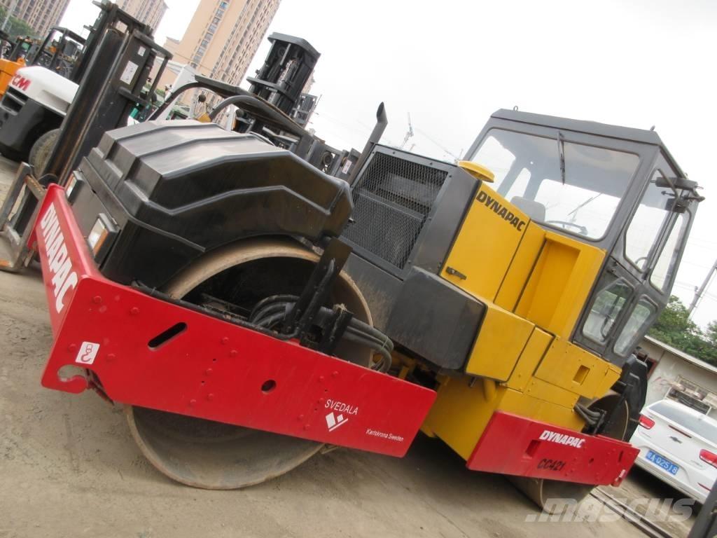 Dynapac CC 421 Tandemrullid