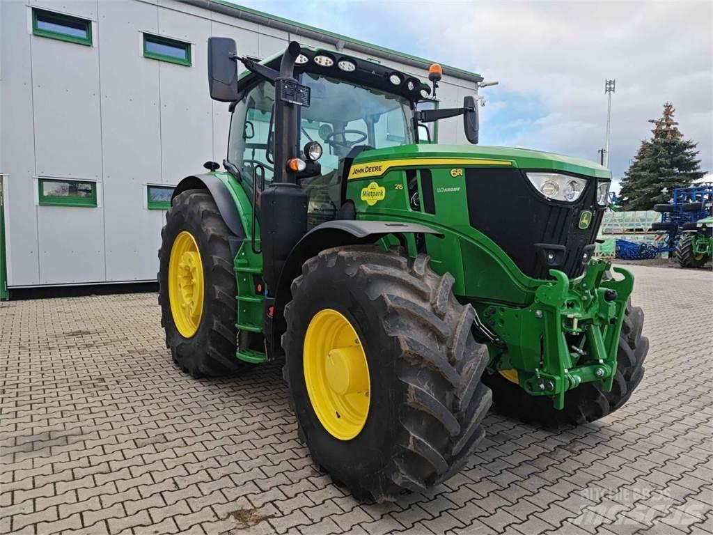 John Deere 6R 215 Traktorid