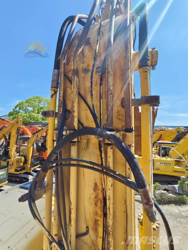 Komatsu PC 240 LC-7 Roomikekskavaatorid