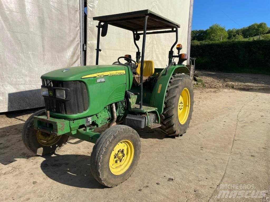 John Deere 5215 Traktorid