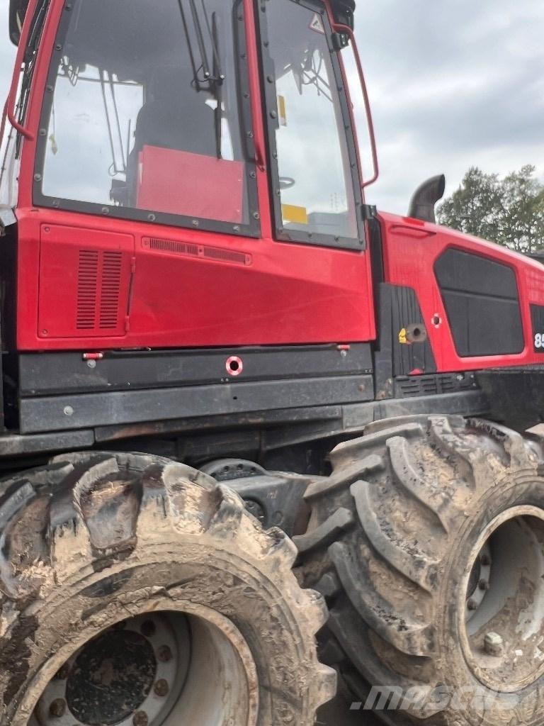 Komatsu 855 Forwarderid
