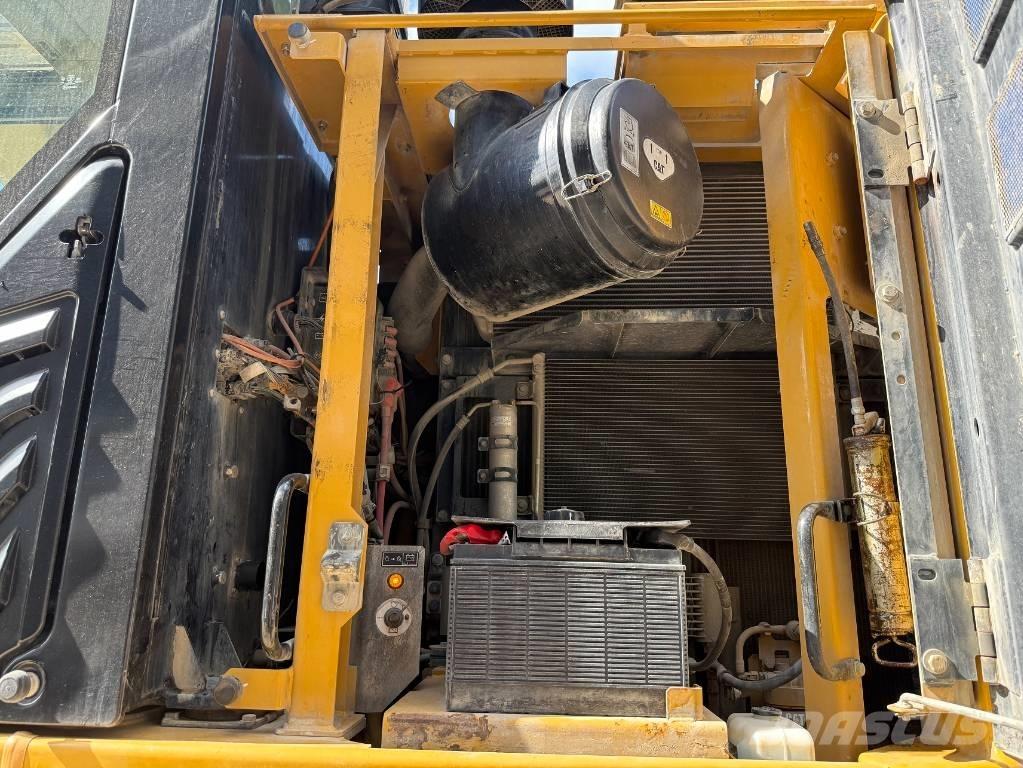 CAT 335 F L CR Roomikekskavaatorid