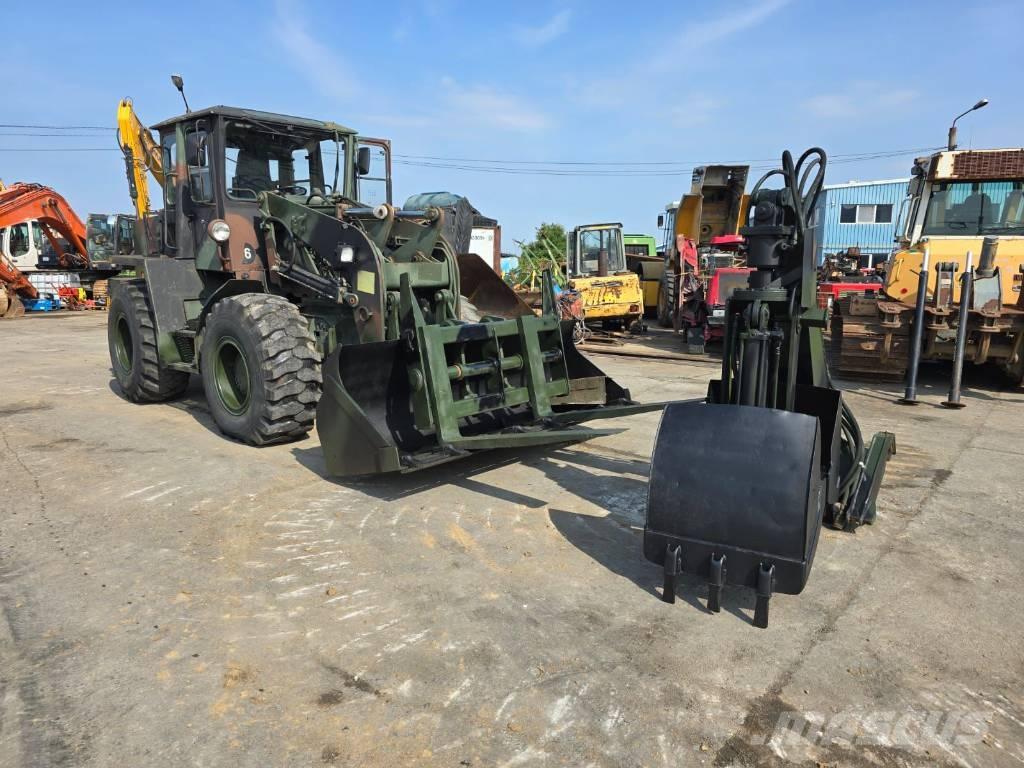 Ahlmann AS 12 B Rataslaadurid