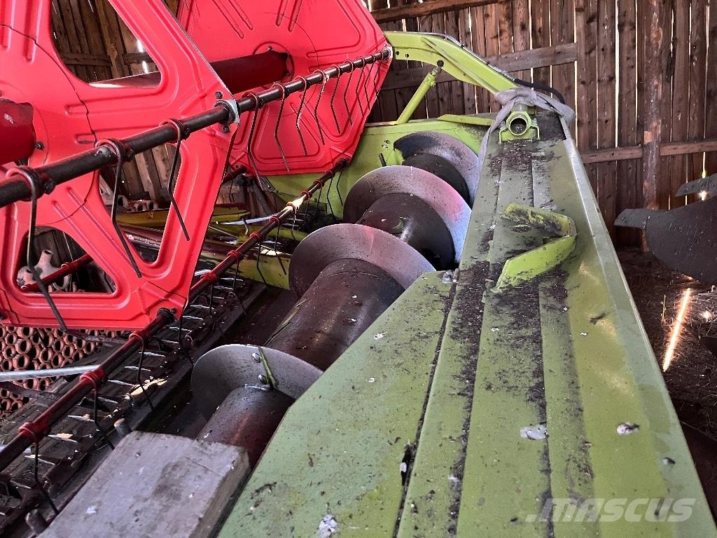 CLAAS Medion 310 Teraviljakombainid