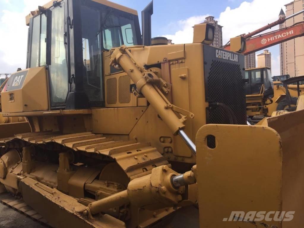 CAT D 7 G Buldooserid