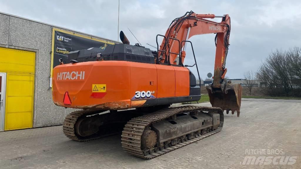 Hitachi ZX 300 LC-6 Roomikekskavaatorid