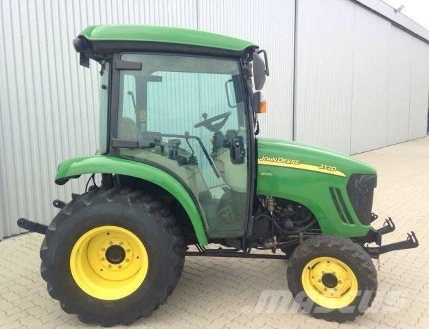 John Deere 3720 Traktorid